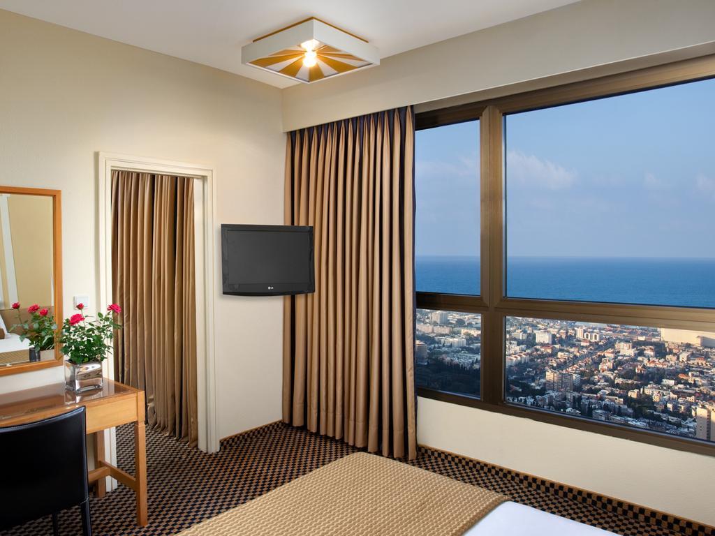 Dan Panorama Haifa Hotel Exterior photo